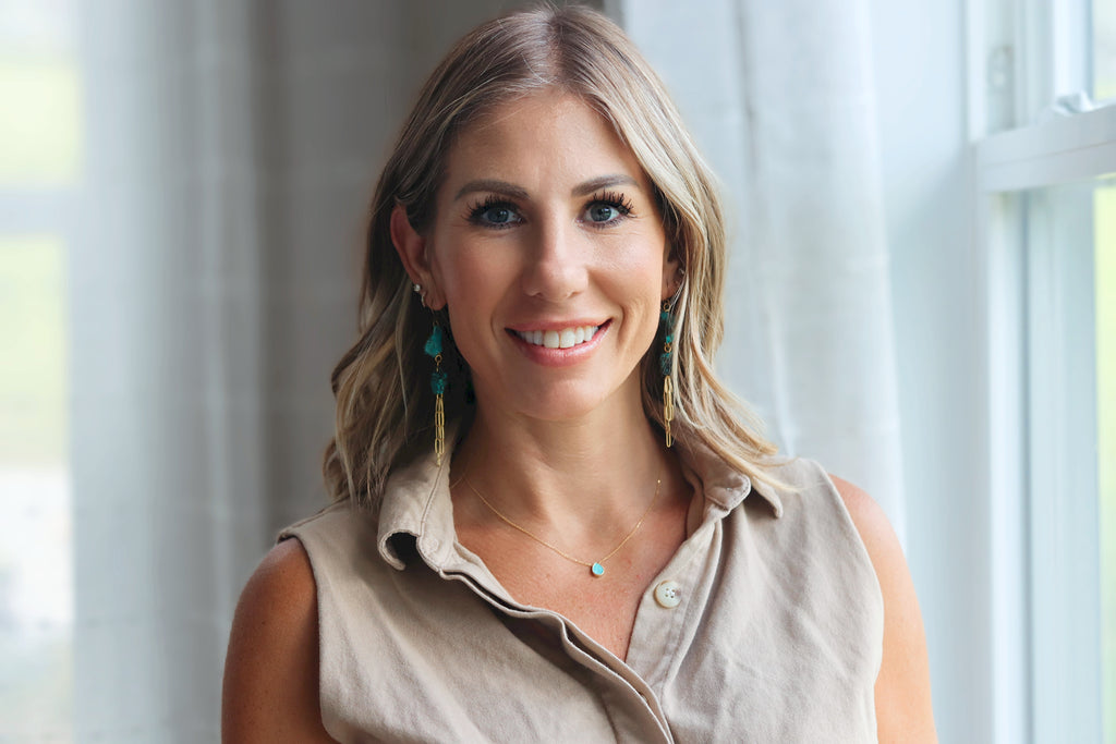 Dainty Teardrop Turquoise Necklace